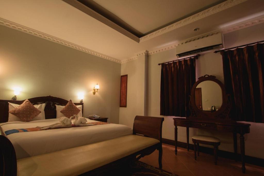 The View Pavilion Hotel Luang Prabang Exterior foto